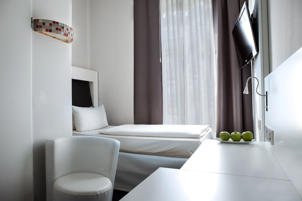 Фото Grand Hotel Downtown