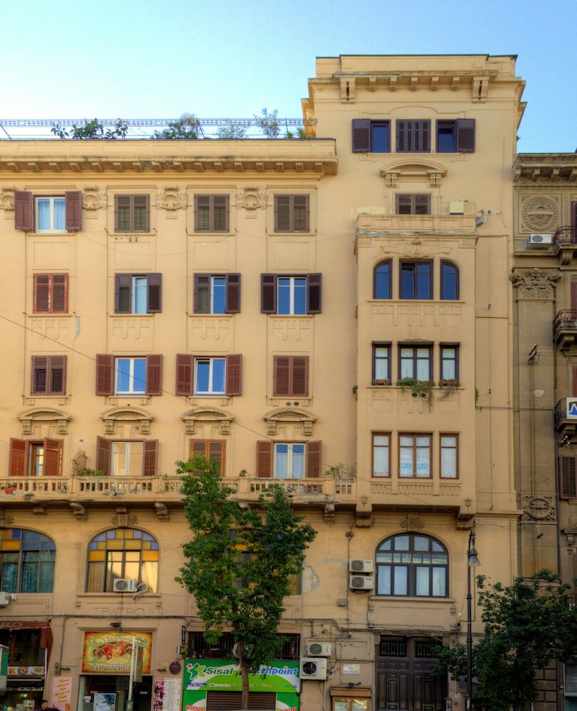 Фото отеля 3