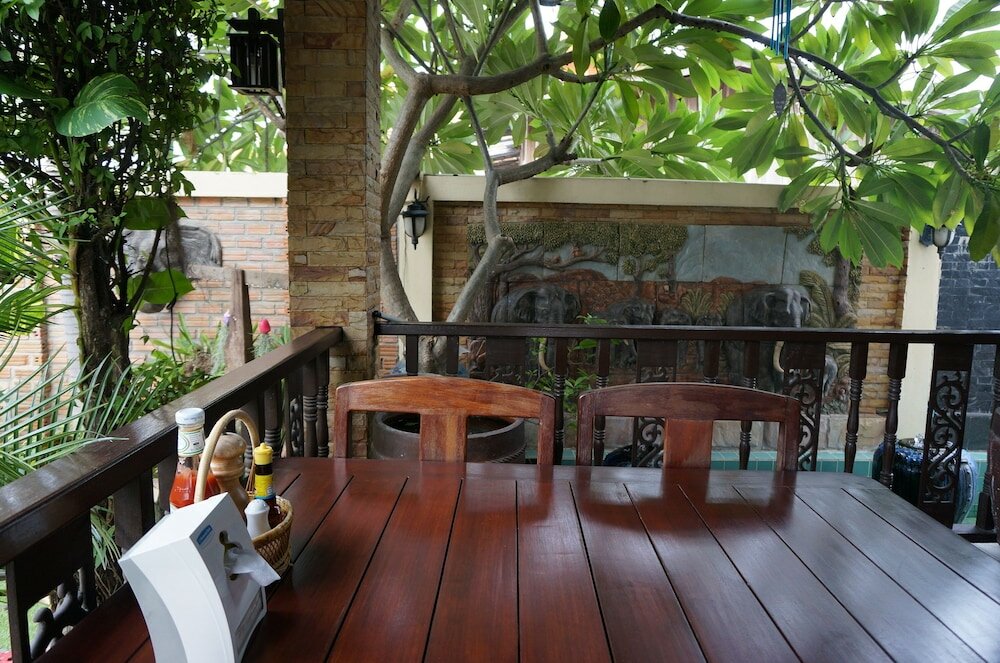 Фото Iyara Hua Hin Lodge