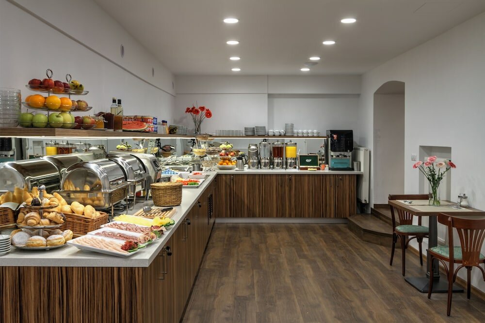 Фото Hotel Taurus