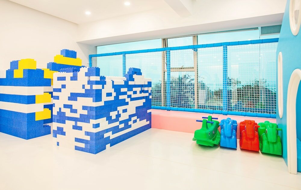 Фото Grand Bay Hotel Zhuhai