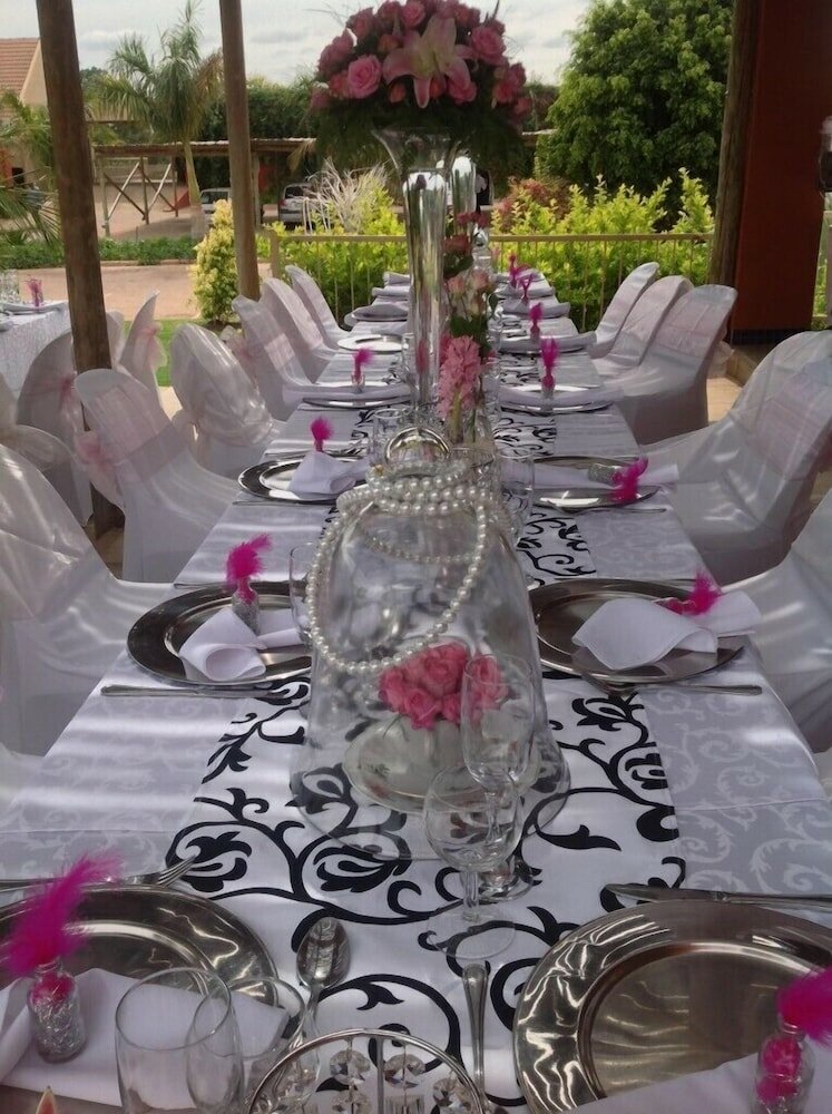 Фото Batter Boys Boutique Hotel