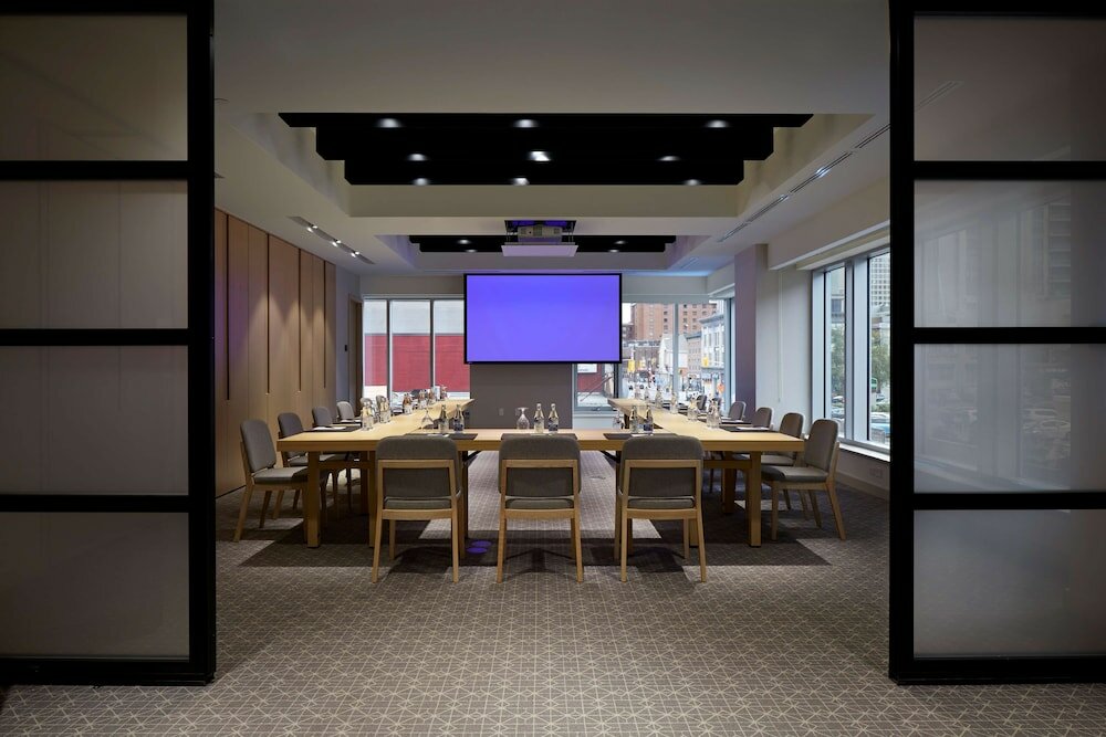 Фото Andaz Ottawa Byward Market