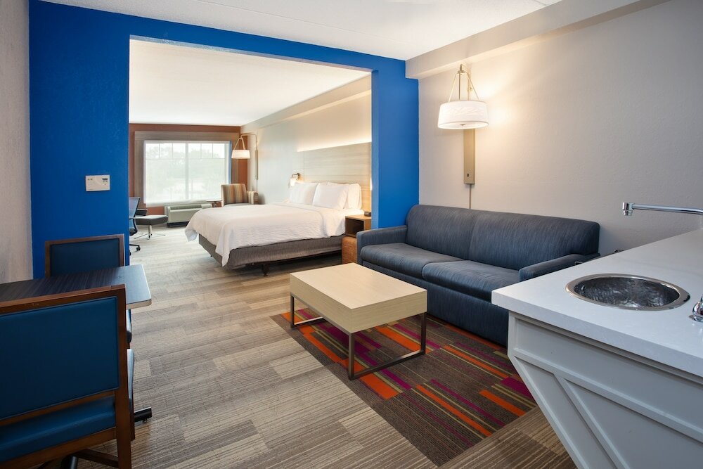Фото Holiday Inn Express & Suites Rochester Webster, an Ihg Hotel