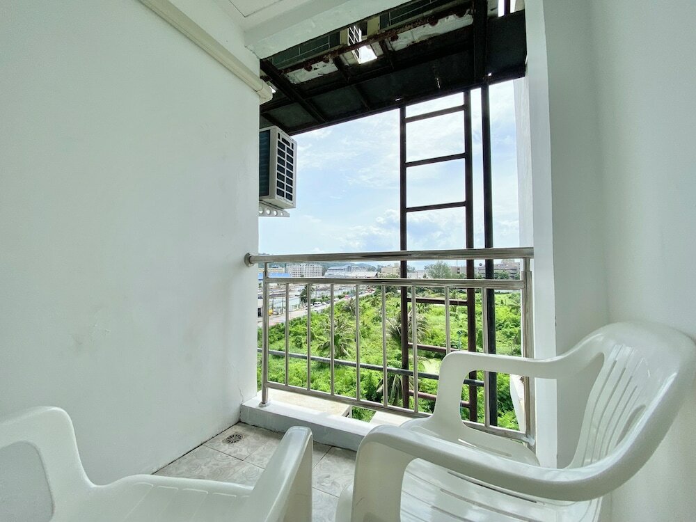 Фото Tuana Patong Holiday Hotel