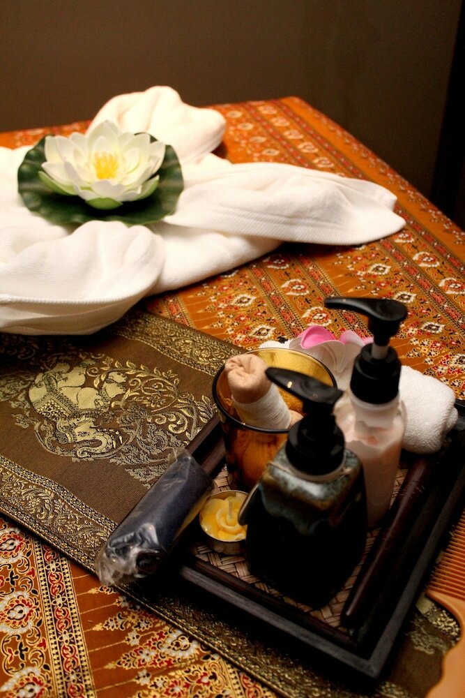 Фото Pacific Regency Hotel Suites