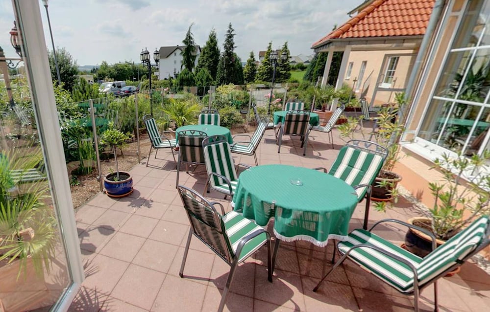 Фото Hotel Montana Limburg