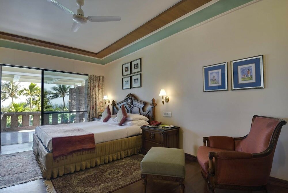 Фото Mayfair Heritage, Puri