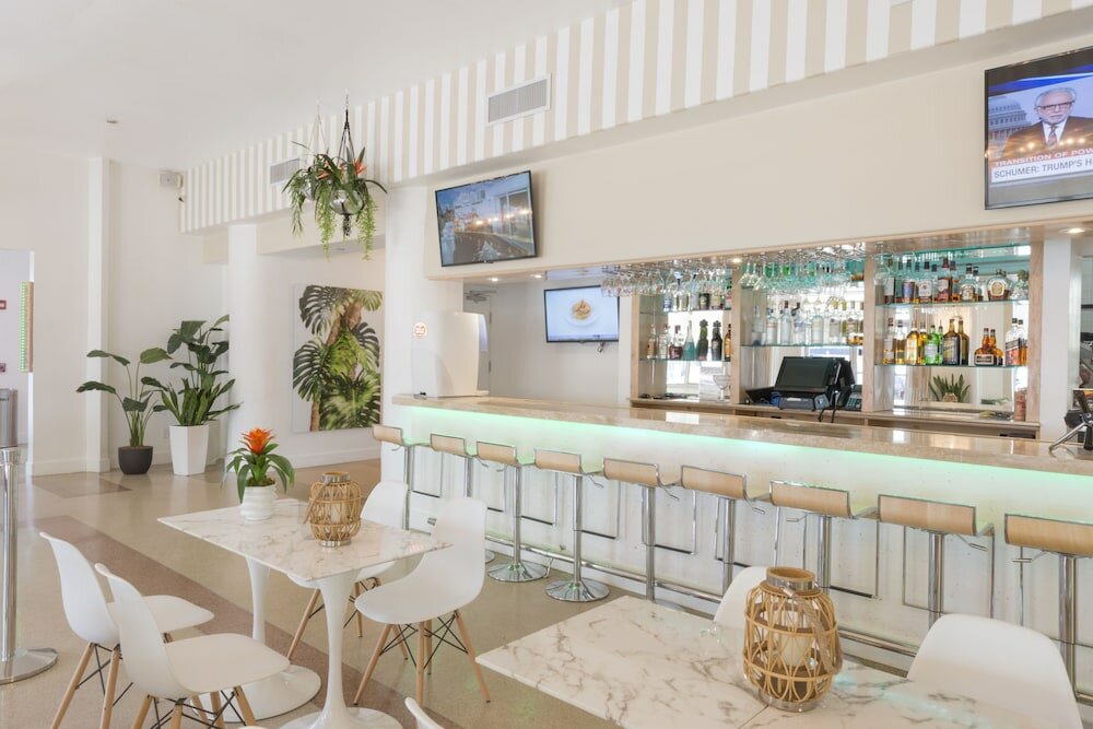Фото President Hotel