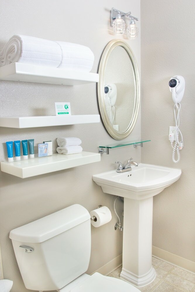 Фото The Belltown Inn