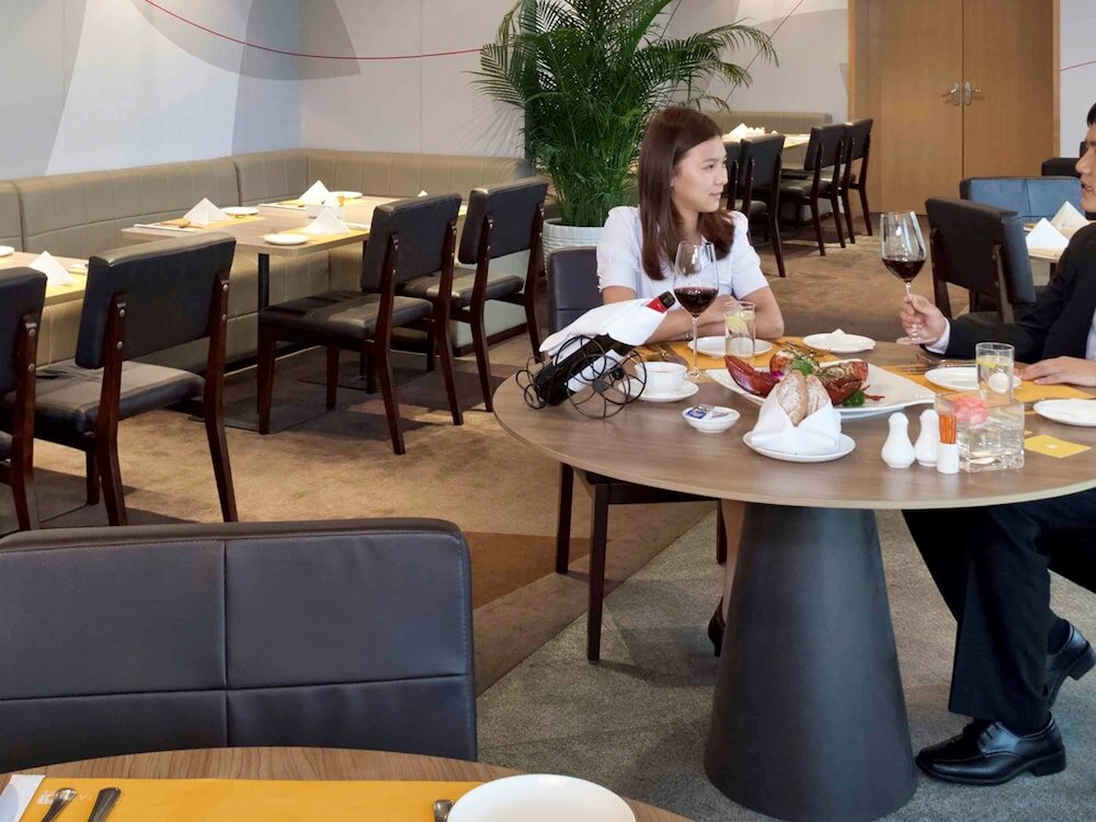 Фото Novotel Shenzhen Watergate