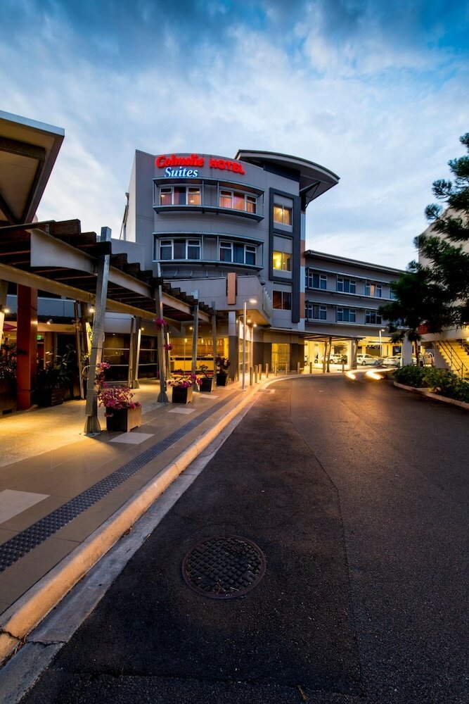 Фото The Colmslie Hotel