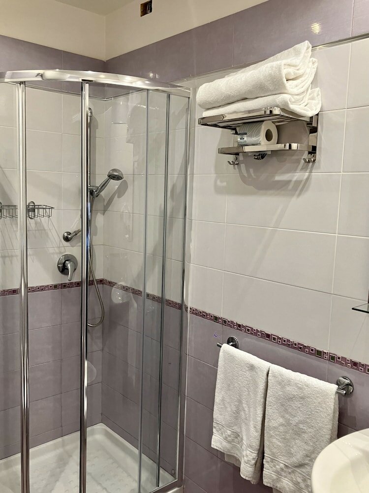 Фото Hotel Erdarelli