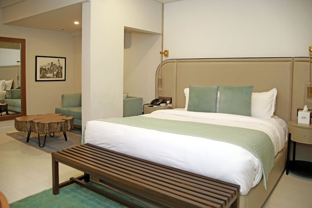 Фото Ambiance Boutique Art Hotel Karachi