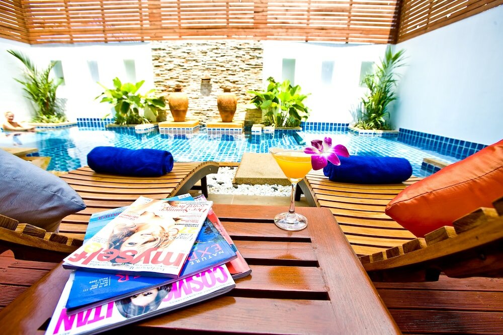 Forty Winks Phuket - 17