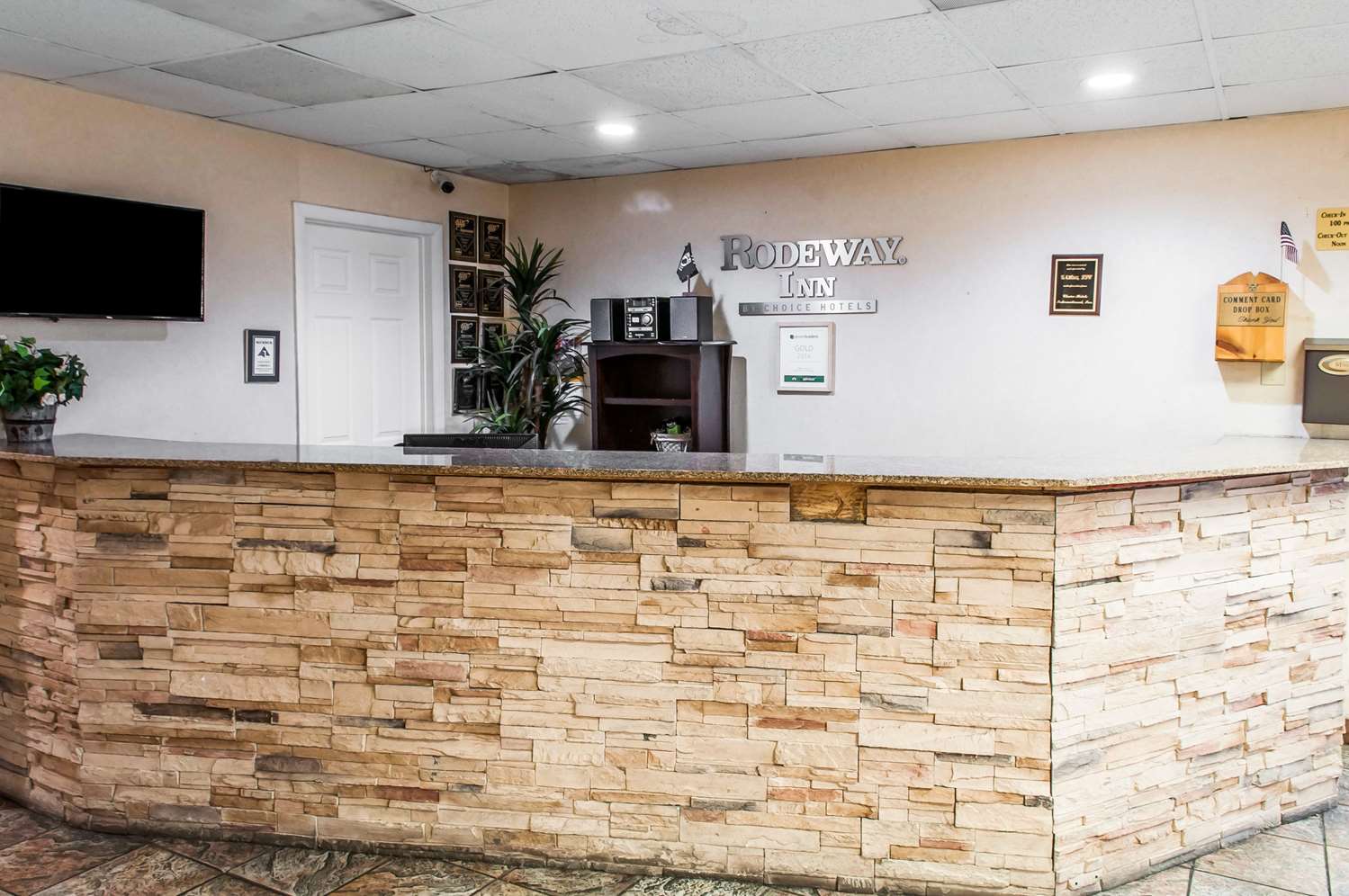 Фото отеля 3