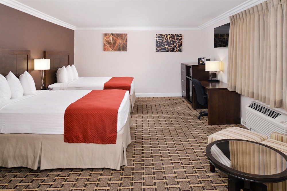 Фото Best Western Plus La Mid Town Hotel