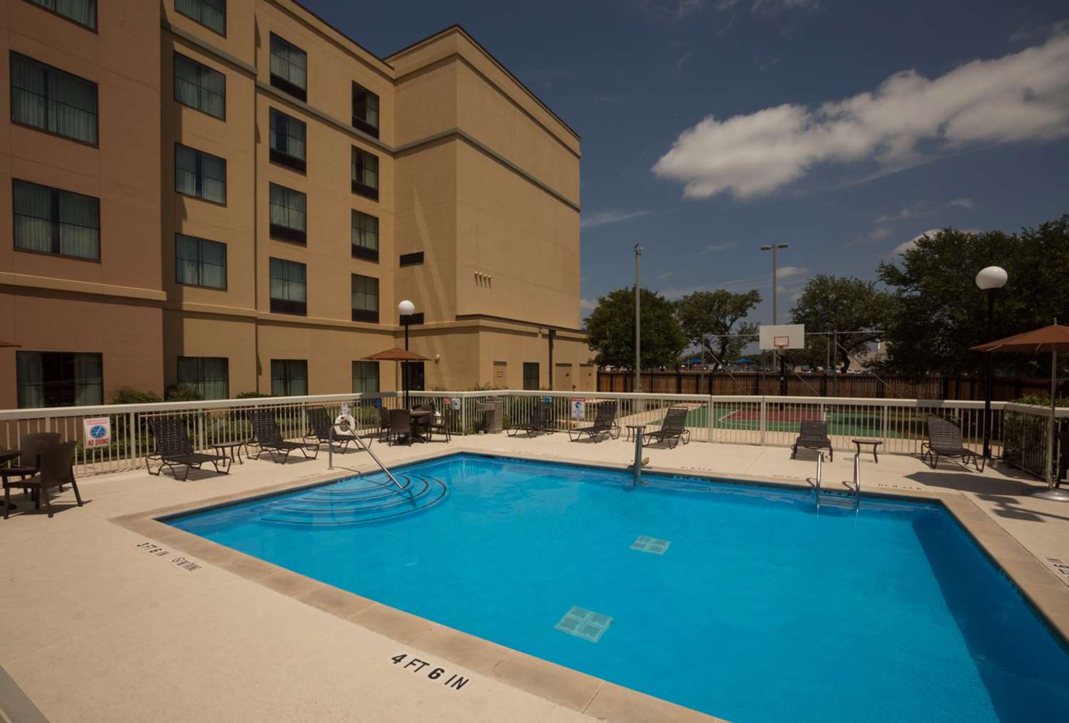Фото Homewood Suites by Hilton San Antonio North