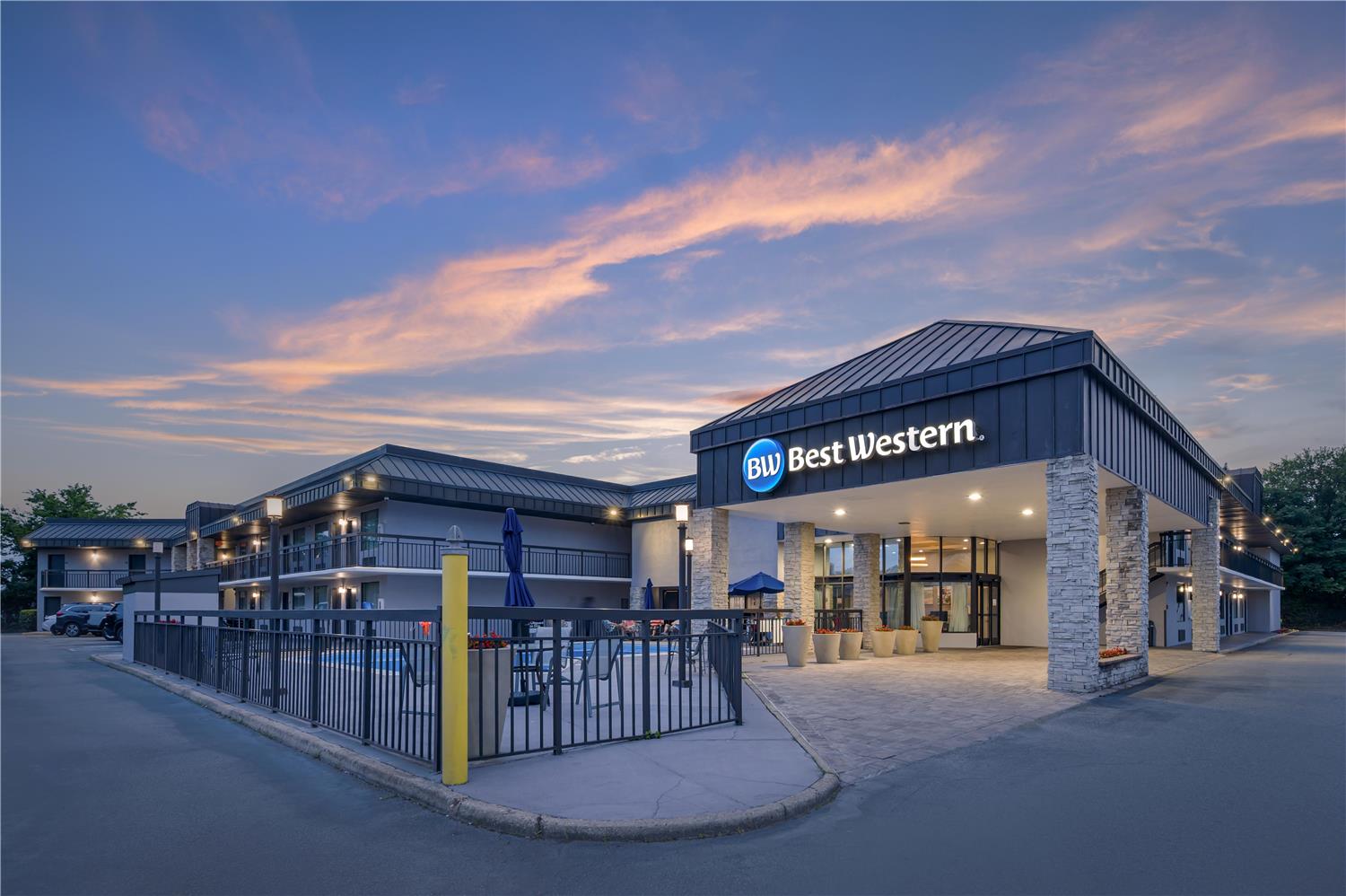 Фото Best Western Center Inn