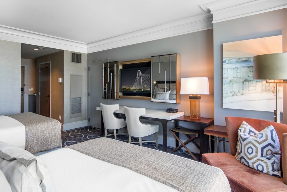 Фото Omni Dallas Hotel