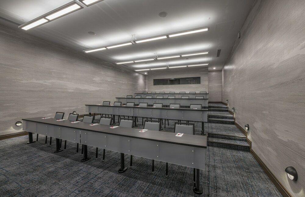 Фото Marriott Tulsa Hotel Southern Hills