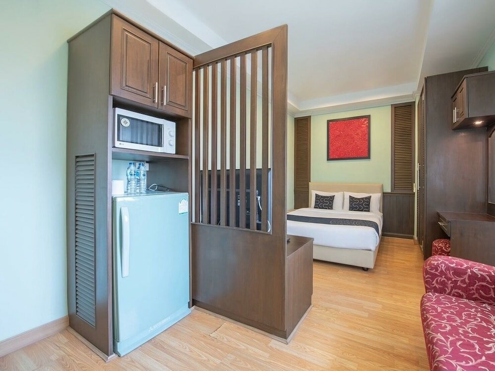 Фото Blooming Hill Boutique Suites