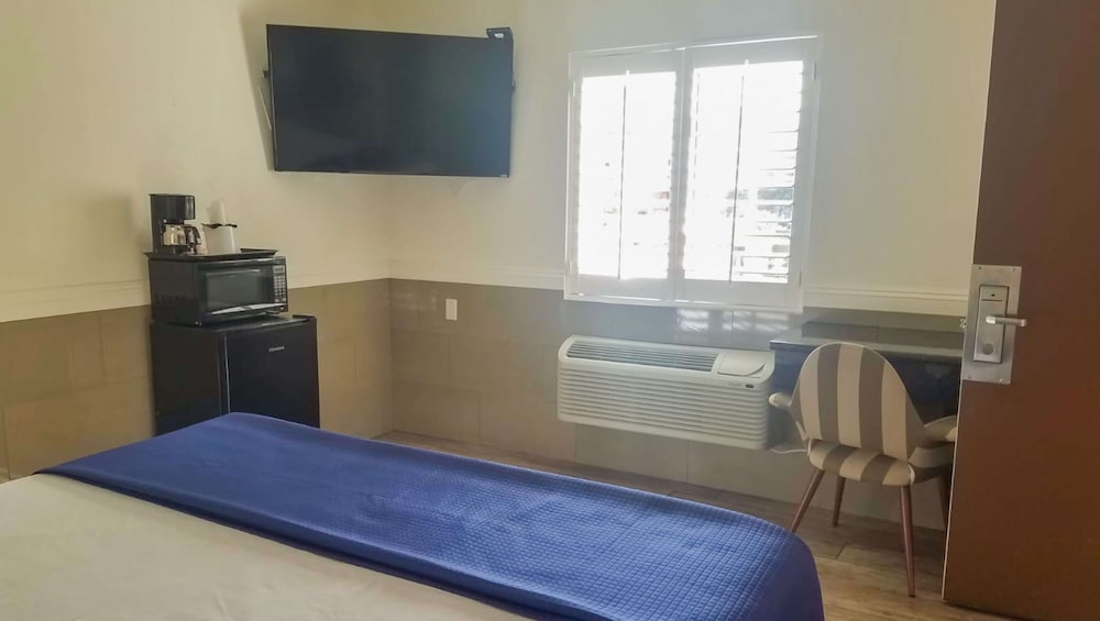 Фото Motel 6 Glendale, Ca – Pasadena Burbank Los Angeles