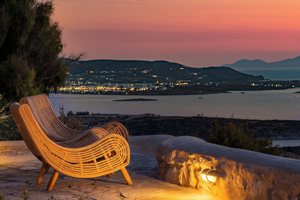 Фото Mythic Paros