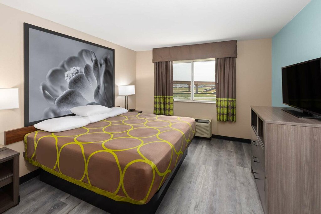 Hotel Super 8 by Wyndham Lubbock West, Lubbock, photo