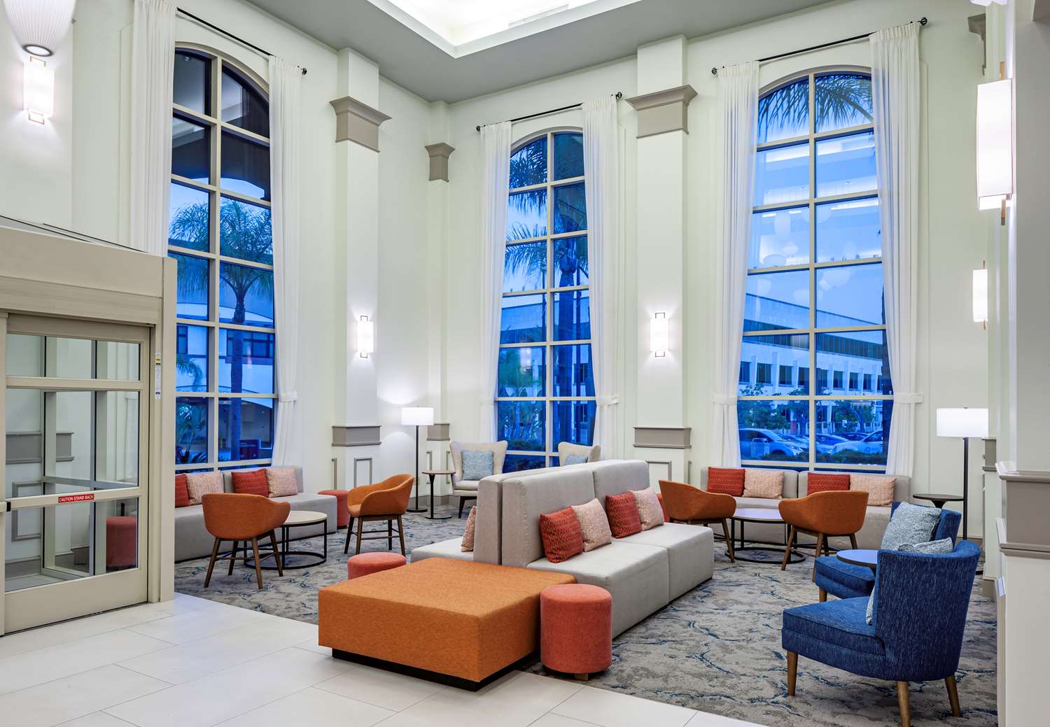 Фото Hilton Garden Inn San Diego/Rancho Bernardo