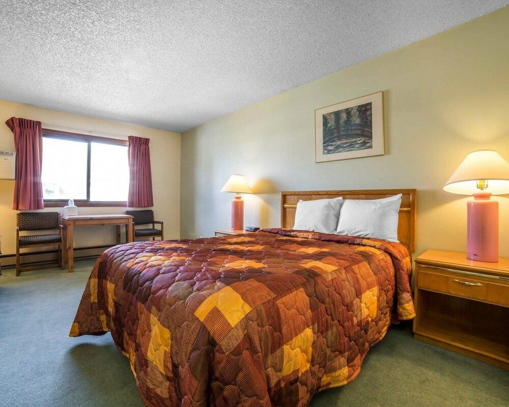 Фото Rodeway Inn Billings Logan Intl Airport, Near St. Vincent Hospital