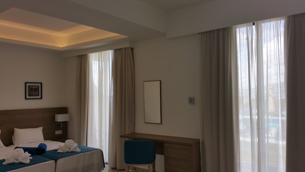 Фото Marica's Boutique Hotel