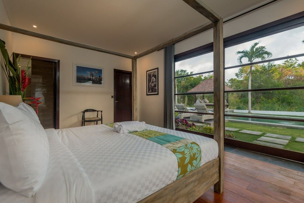 Фото The Christina Estate