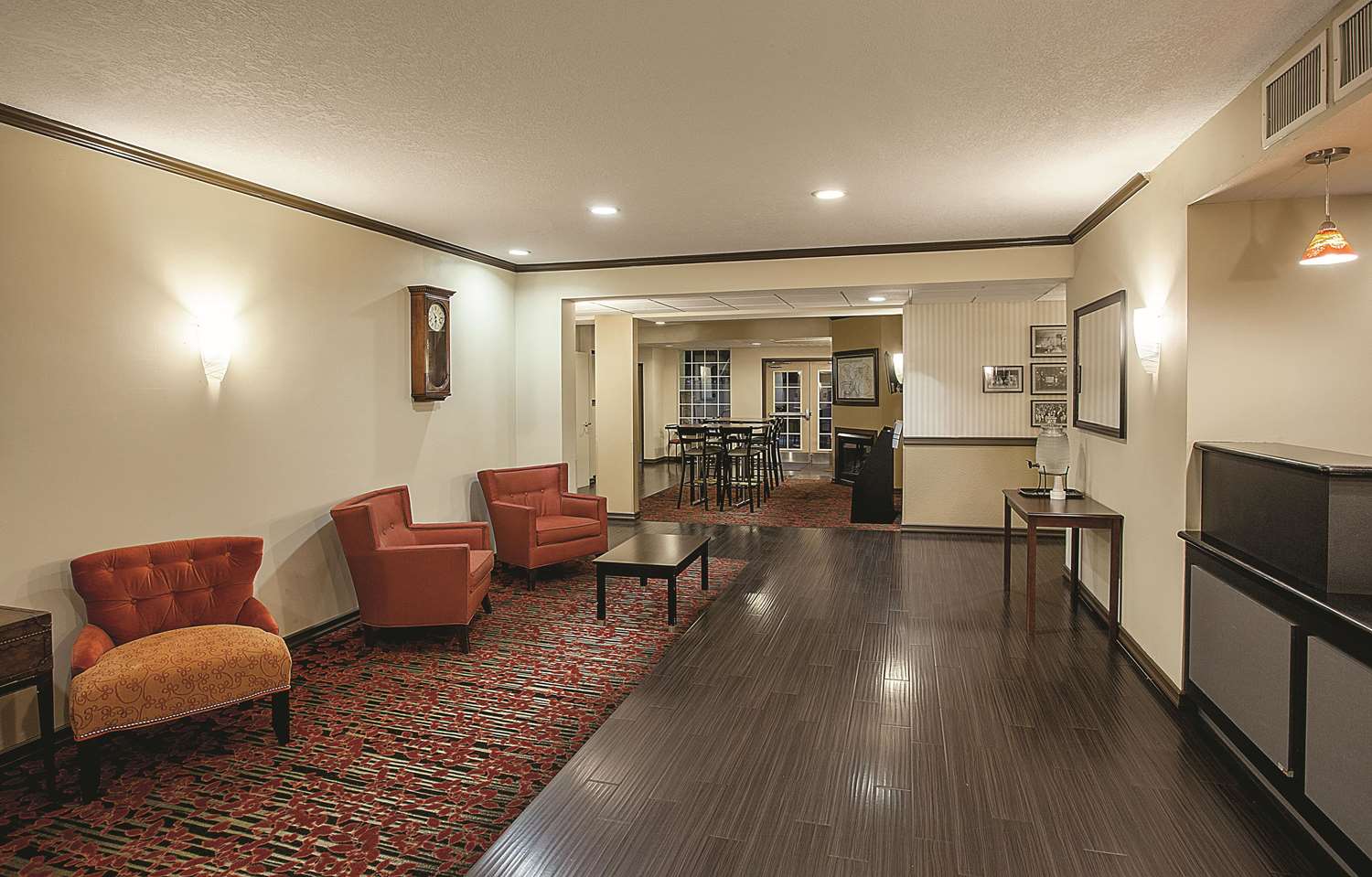 Фото La Quinta Inn & Suites by Wyndham Davis