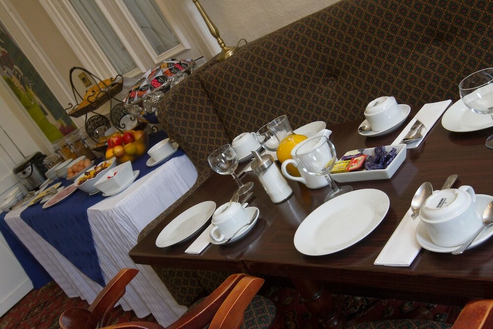 Фото Отель Edinburgh Thistle