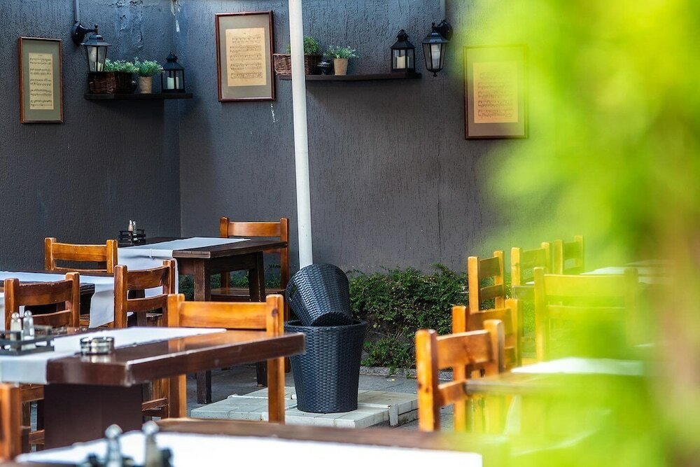 Фото 103877727918