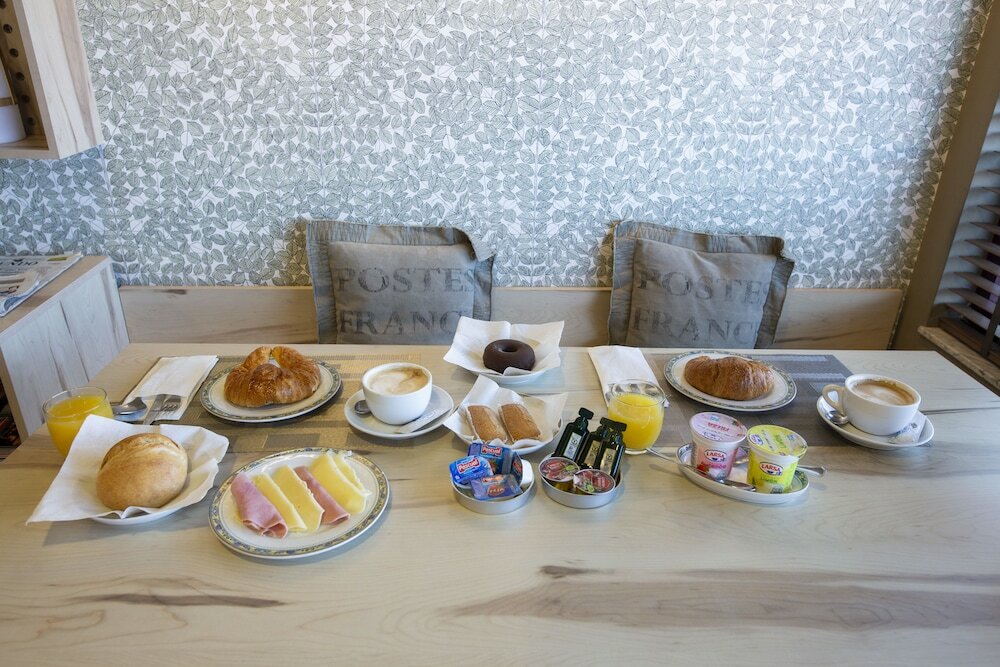 Фото Hotel Rosalia