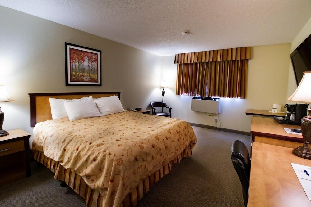 Фото Park West Inn