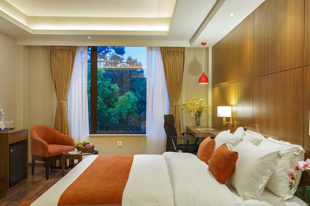 Фото Hotel Thrive A Tropical Courtyard