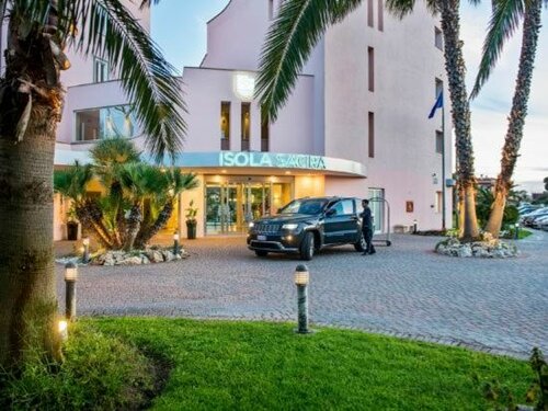 Внешний вид отеля Isola Sacra Rome Airport в Фьюмичино, фото 1