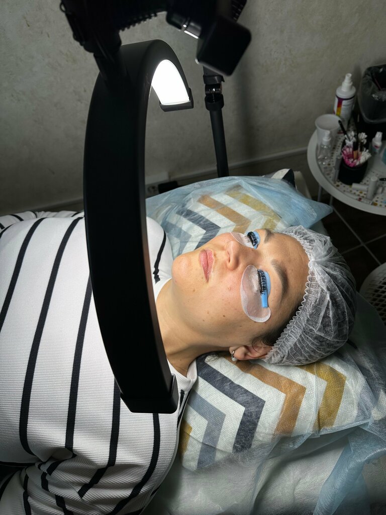 Eyebrow and eyelash salon Brows_lashes, Mytischi, photo