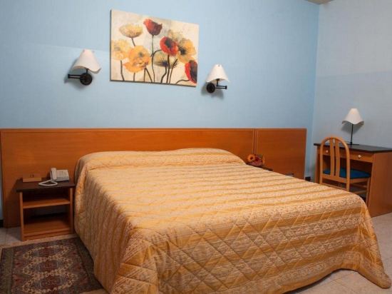 Фото Hotel Astoria