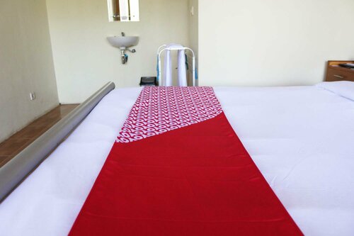 Гостиница Oyo 1722 Villa Ciparay Indah в Гаруте