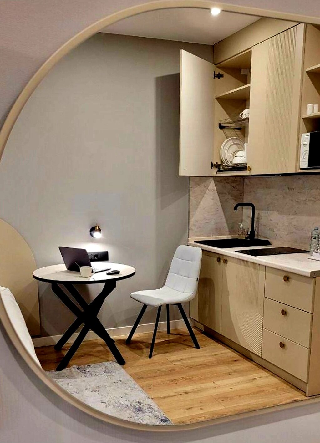 Фото Отель Реформа на Ладожском