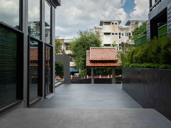 Фото Ayathorn Bangkok