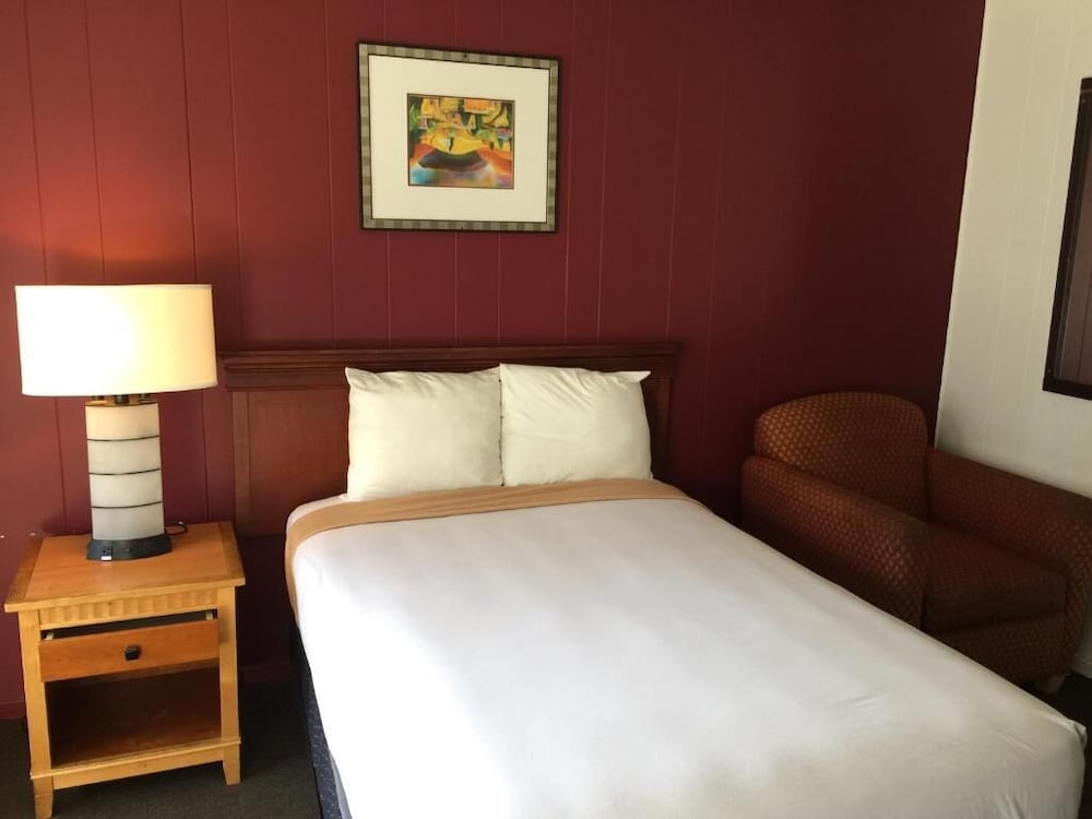 Фото Holiday Lodge