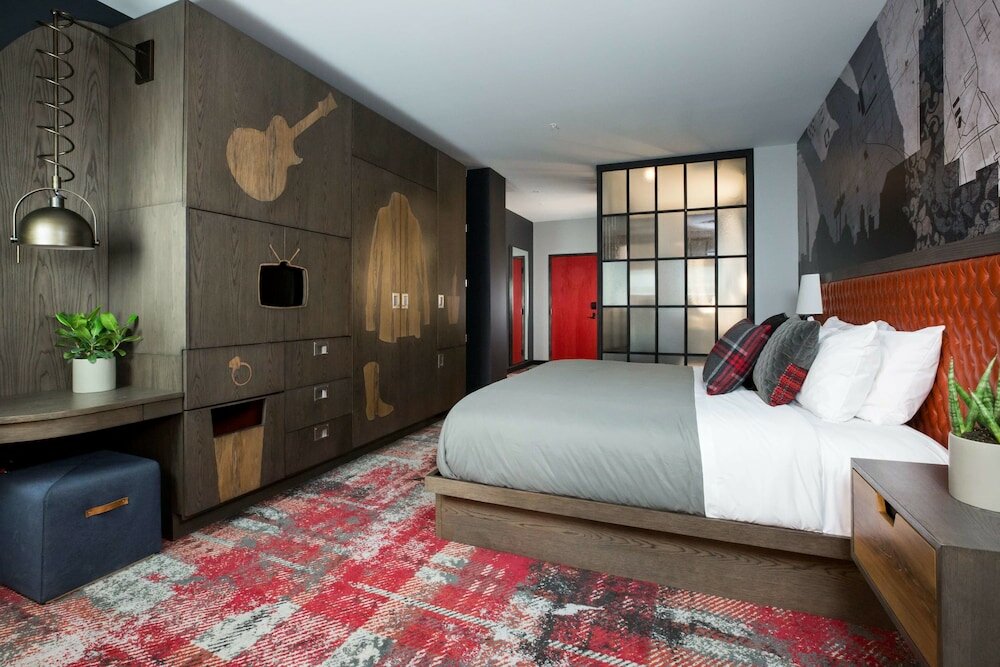 Фото Bobby Hotel