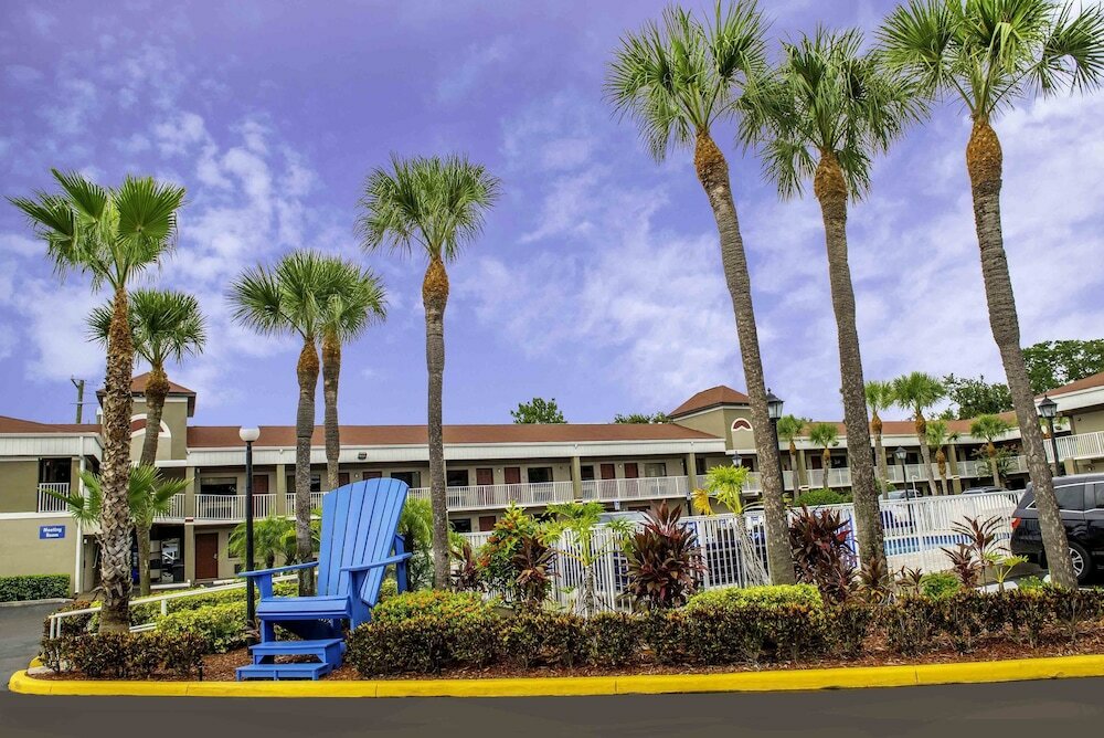 Фото Hotel South Tampa & Suites