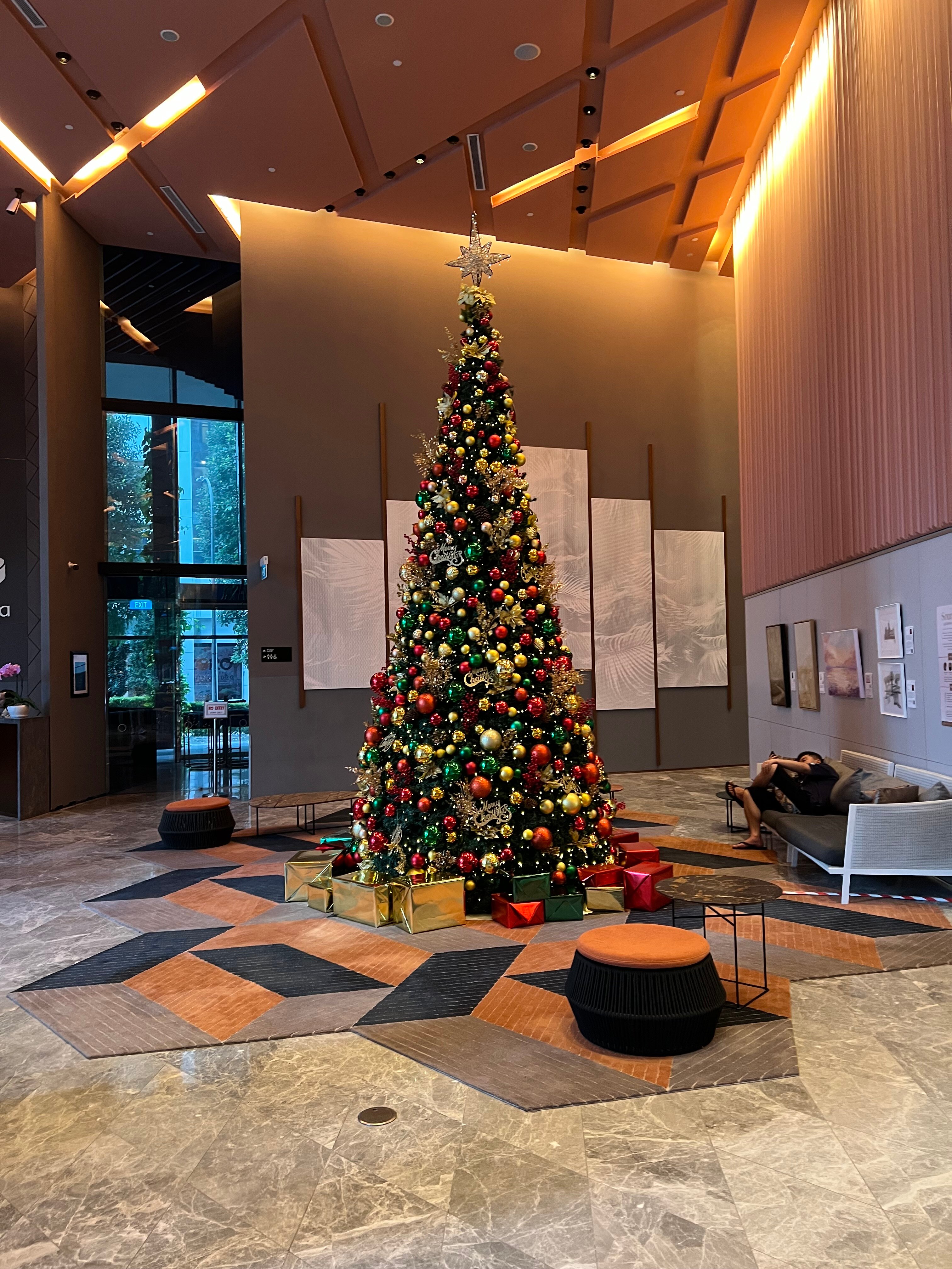 Фото Oasia Hotel Downtown Singapore