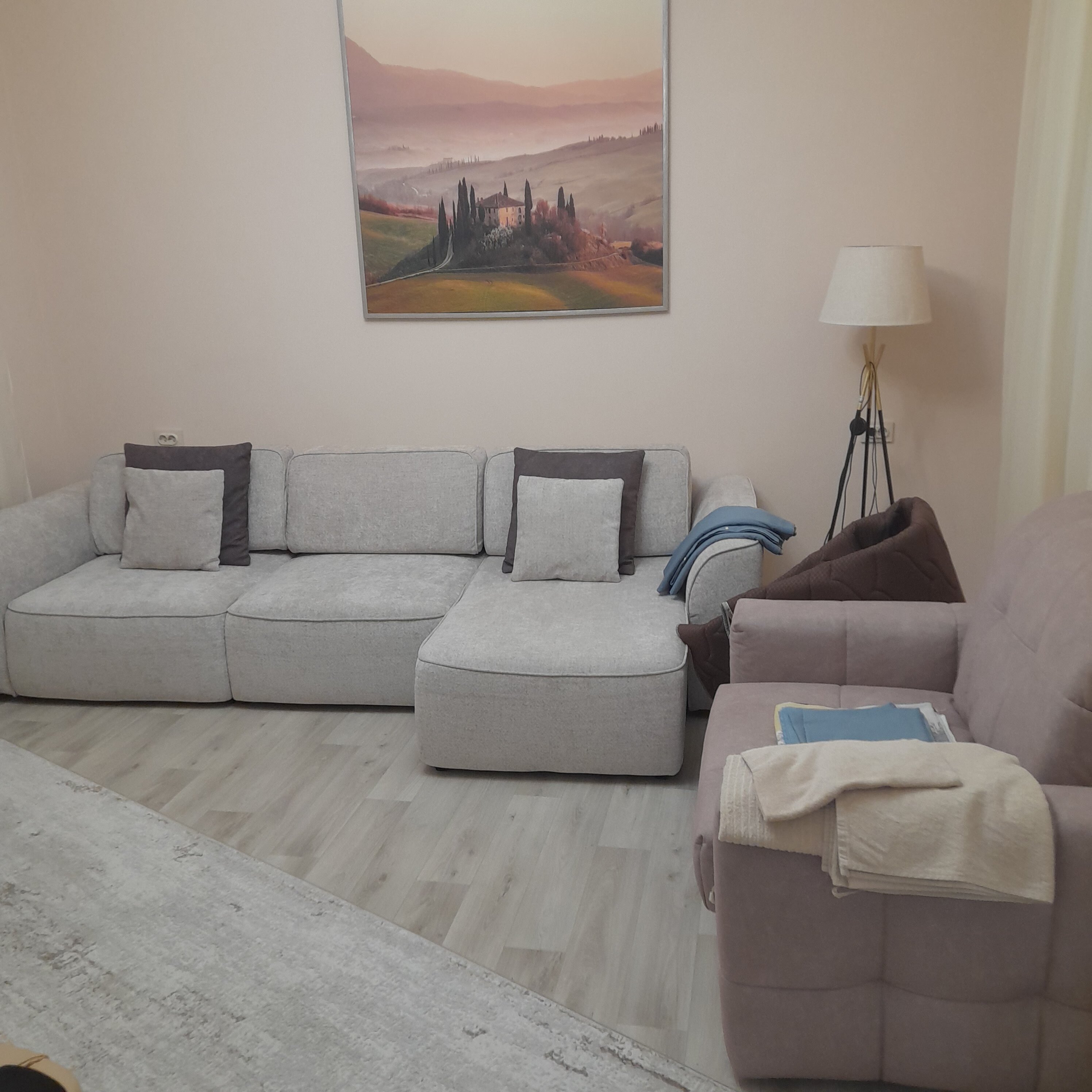 Фото Нарзан Вест